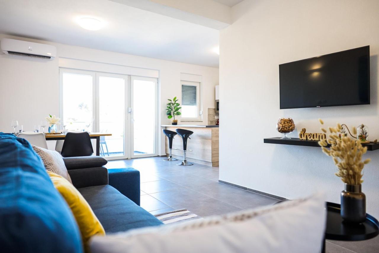 Apartment 1oak *