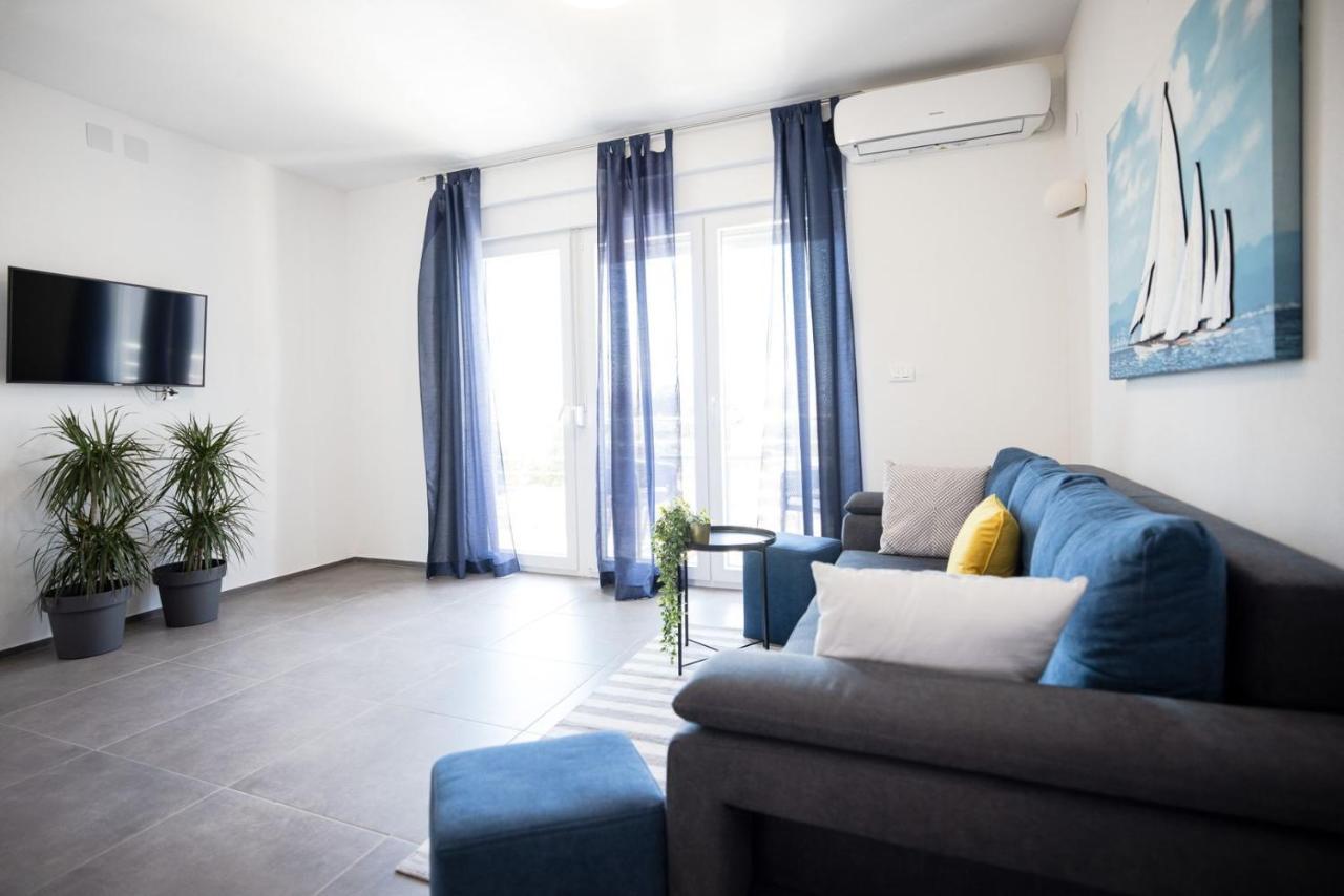 1oak Apartment