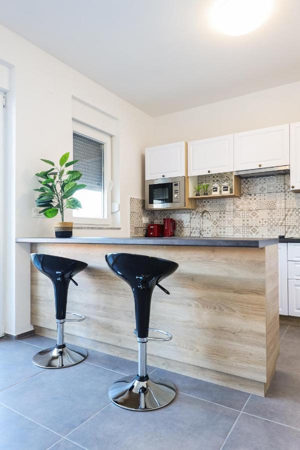 1oak Apartment *